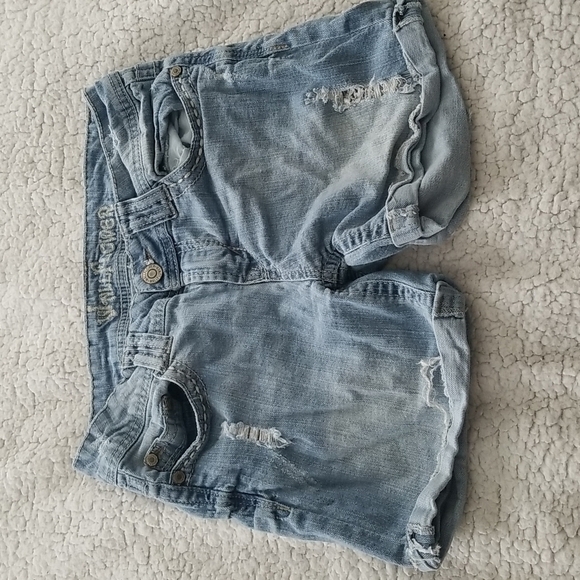 Wallflower Women's Distressed Denim Shorts - Picture 1 of 14